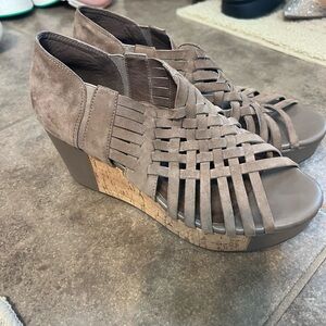 Chocolat BluWomen's Woven Wedge Sandals